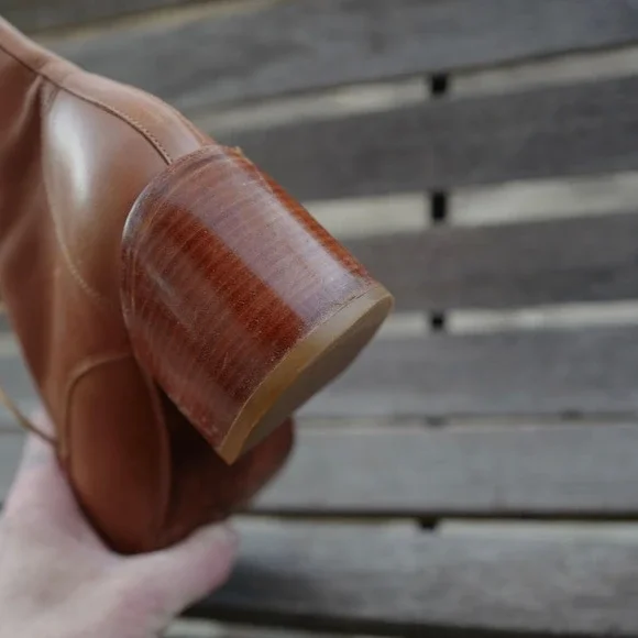 EUC Fortress of Inca Alexandra Paige Leather Combat Bootie Sz 8.5 - Picture 7 of 10